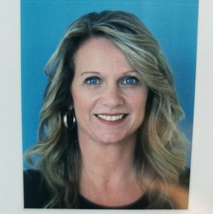 Meet your Posher, Lynn ann